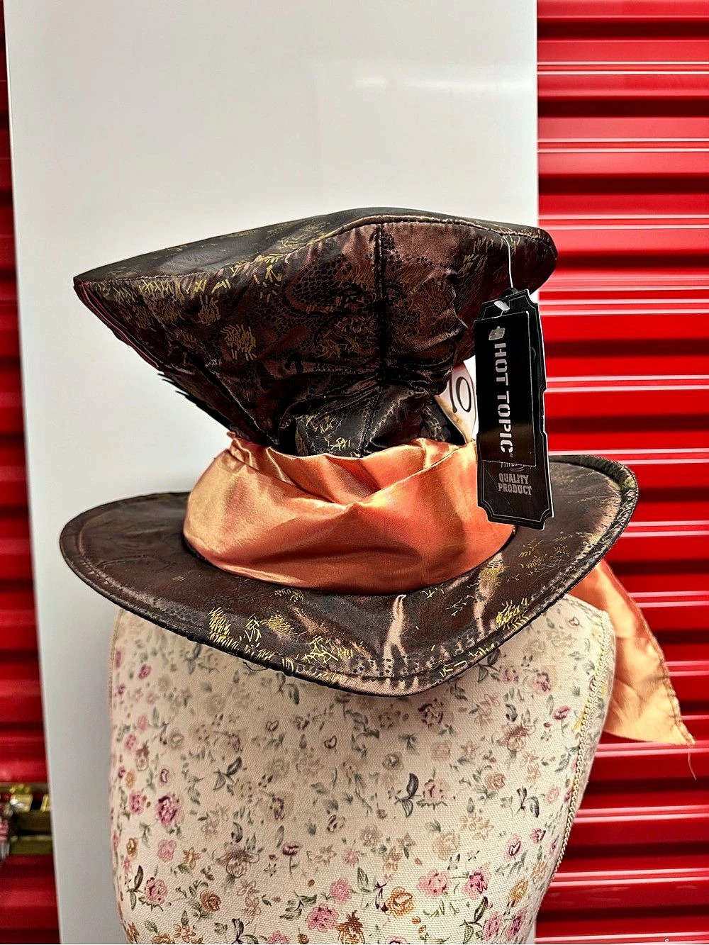 Hot topic Alice through the looking glass Mad Hatter hat